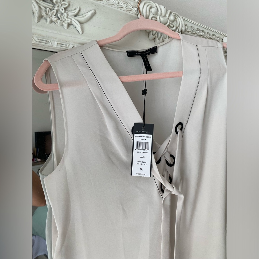 BCBGMAXAZRIA Marcia Sleeveless Blouse Top Sz Small White Canvas Lace-up